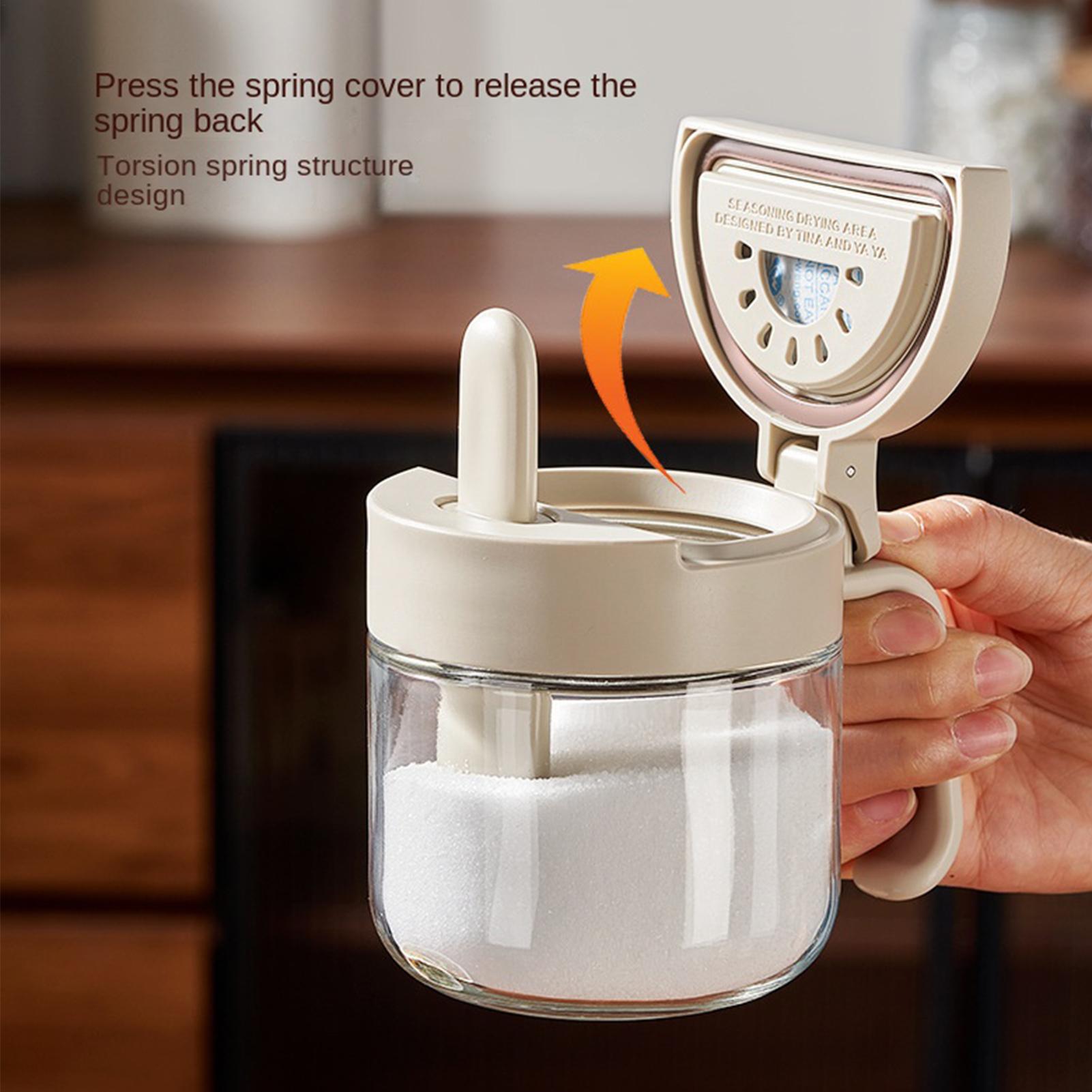 조미료 용기 누출 방지 소금 보관함(숟가락 포함) 주방 - Food Storage Utensils 리뷰 및 가격
